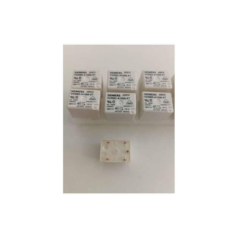 Relay SIEMENS