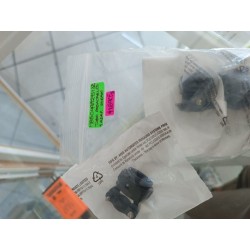 Adaptadores y pasacables